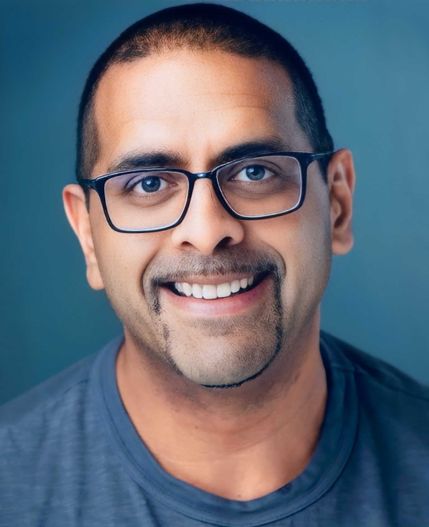 Dr Hari Jayaram head shot